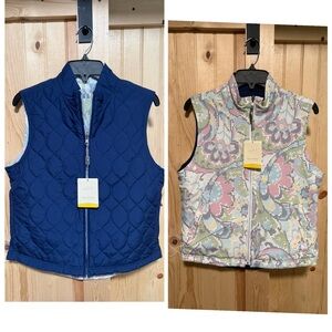 Greg Norman Collection Women’s Reversible Vest - Navy and Floral